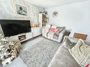 Photo 7- click for photo gallery